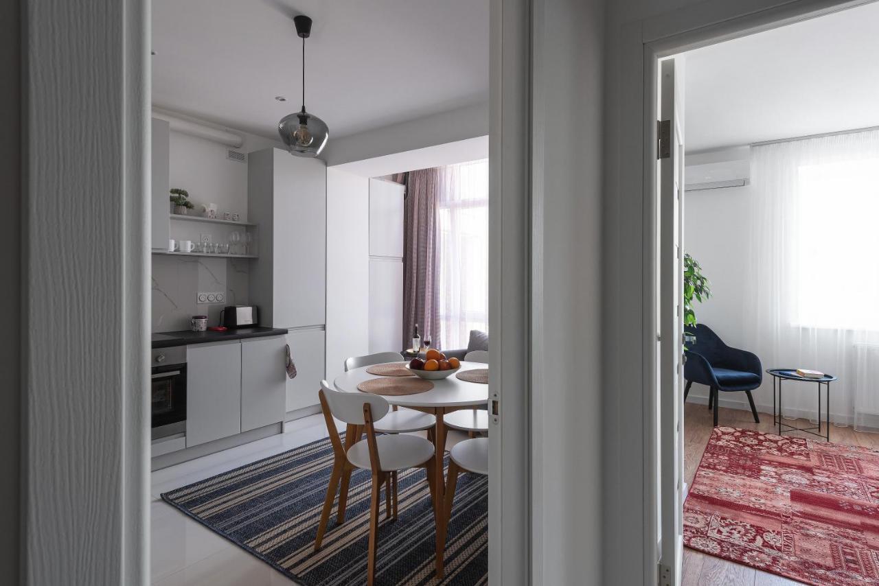Luxury Apartment Slava Ukraini Ivano-Frankivsk Exterior foto